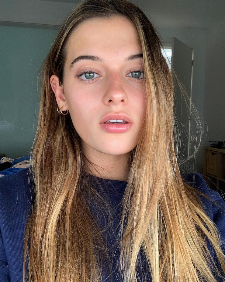 taya brooks
