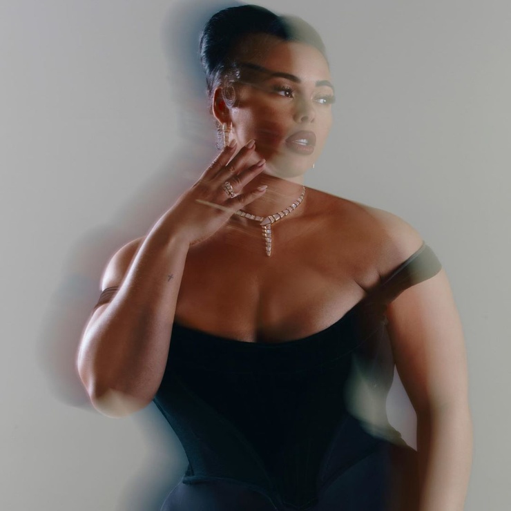 Tabria Majors