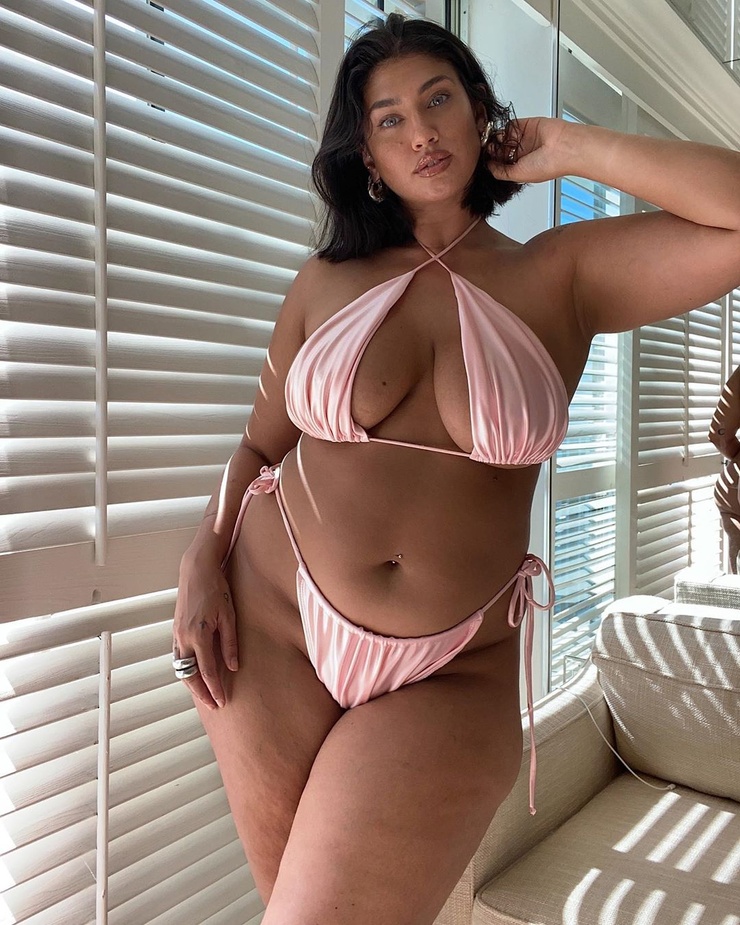 Latecia Thomas