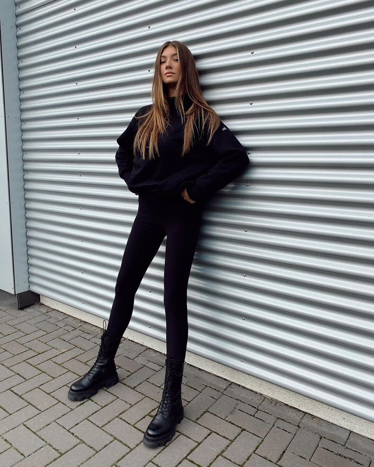 Lorena RAE Lorena RAE