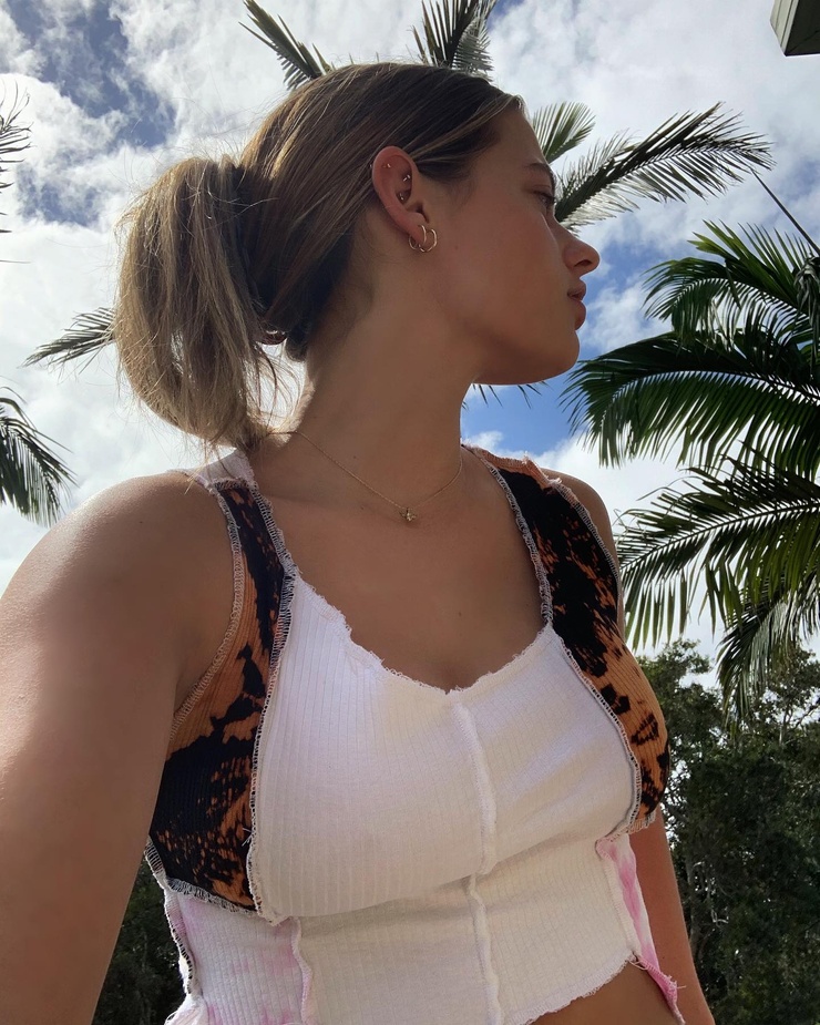 taya brooks
