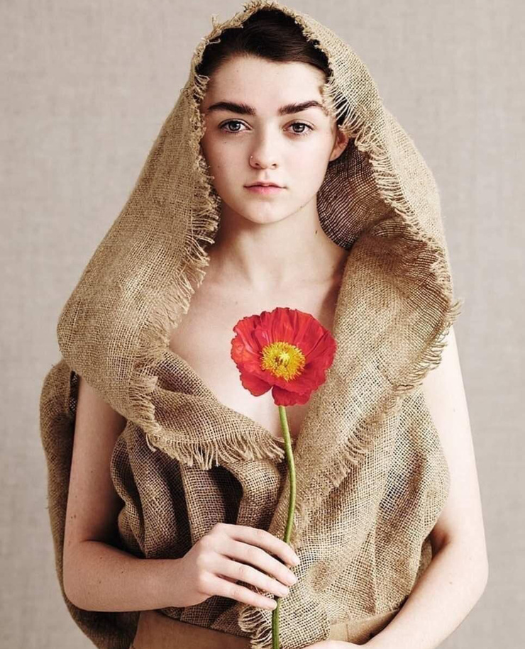 Maisie Williams Maisie Williams