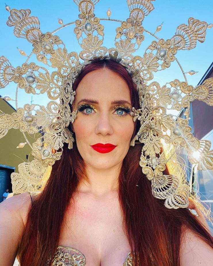 Simone Simons