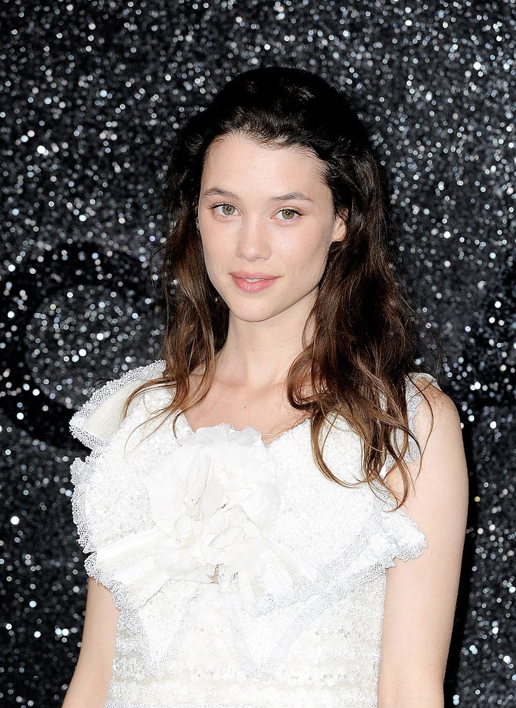 Astrid Berges-Frisbey.