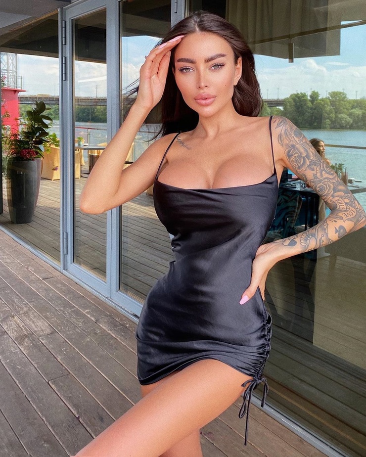 Alyona Omovych Alyona Omovych