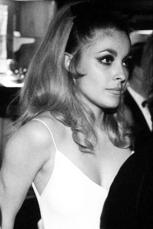Sharon Tate