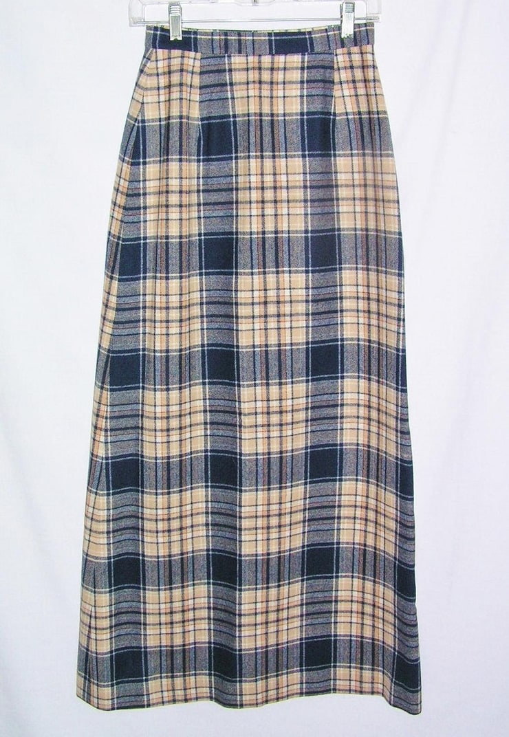 Young PENDLETON 80s Maxi SKIRT sz 2 / 4 XS Navy Blue, Tan, Cream Plaid 100% Wool Ankle Length Pleats & Slit Deadstock - Ships w/in 24 Hours