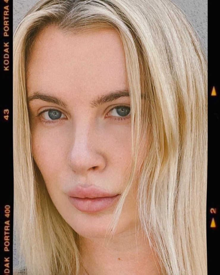Ireland Baldwin