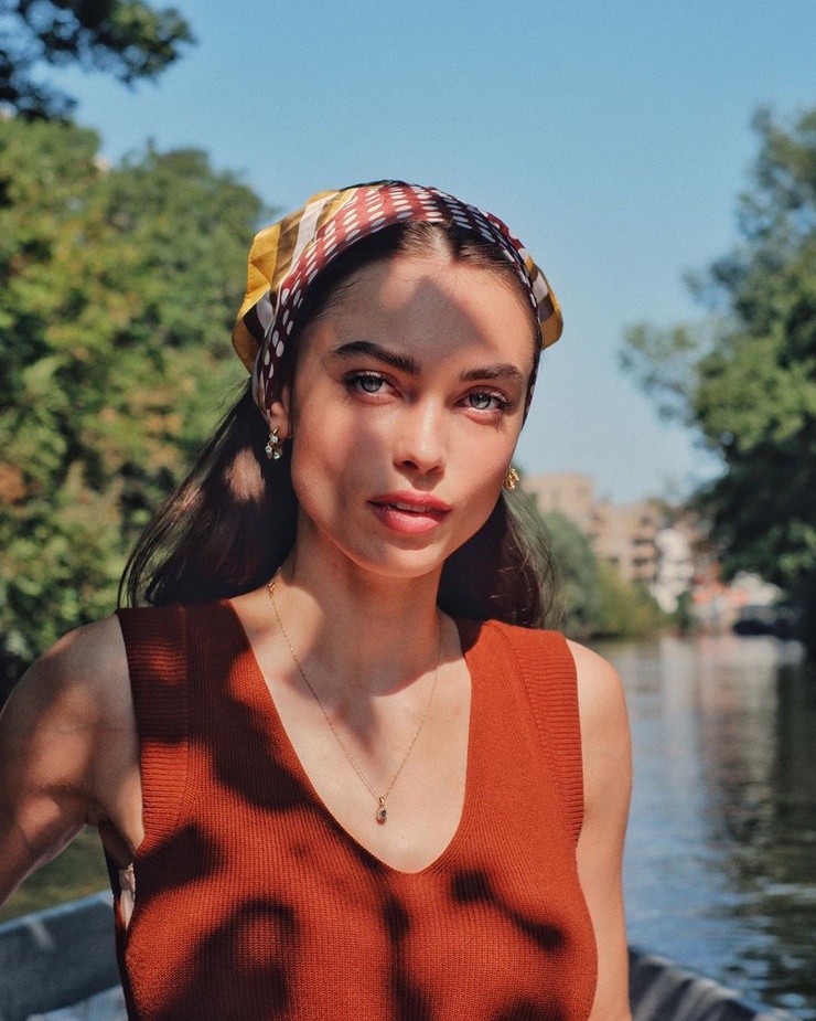 Charleen Weiss Charleen Weiss