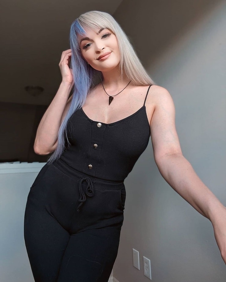 Danielle Denicola