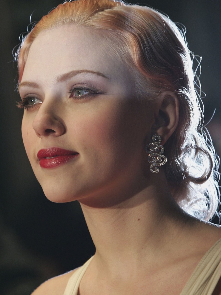 Scarlett Johansson Scarlett Johansson