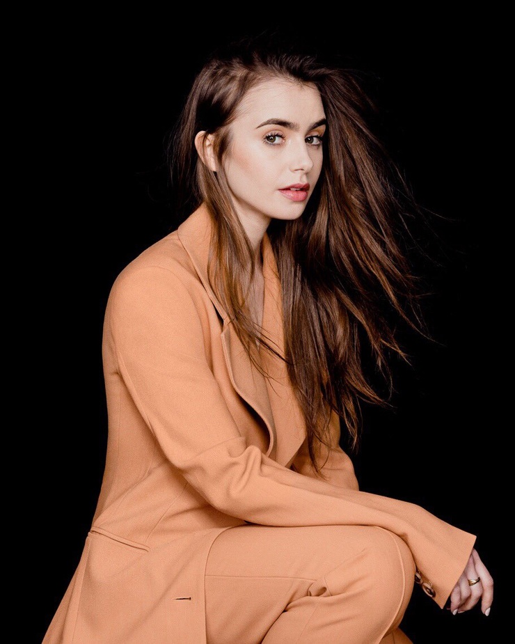 Lily Collins