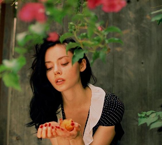 Alina Lee