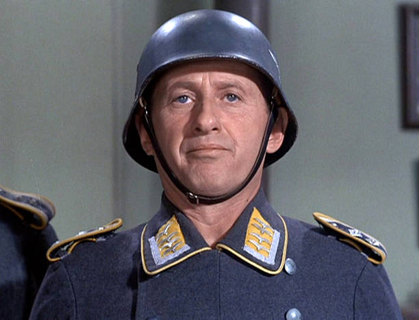 Milton Selzer