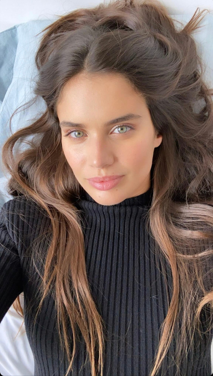 Sara Sampaio Sara Sampaio