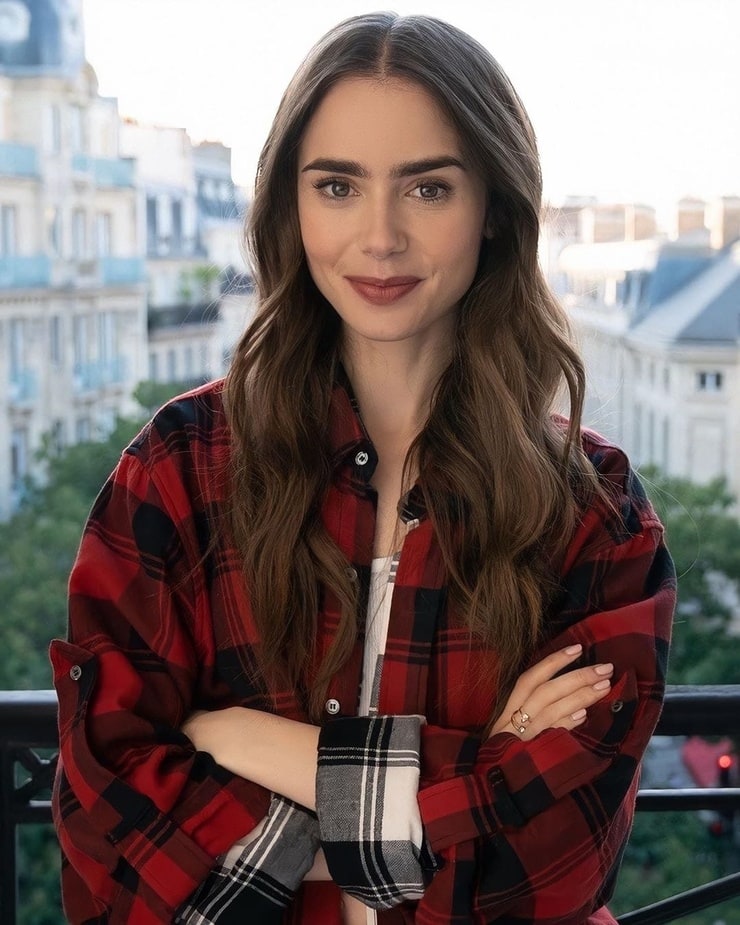 Lily Collins