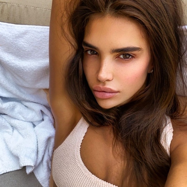 Anara Atanes Anara Atanes