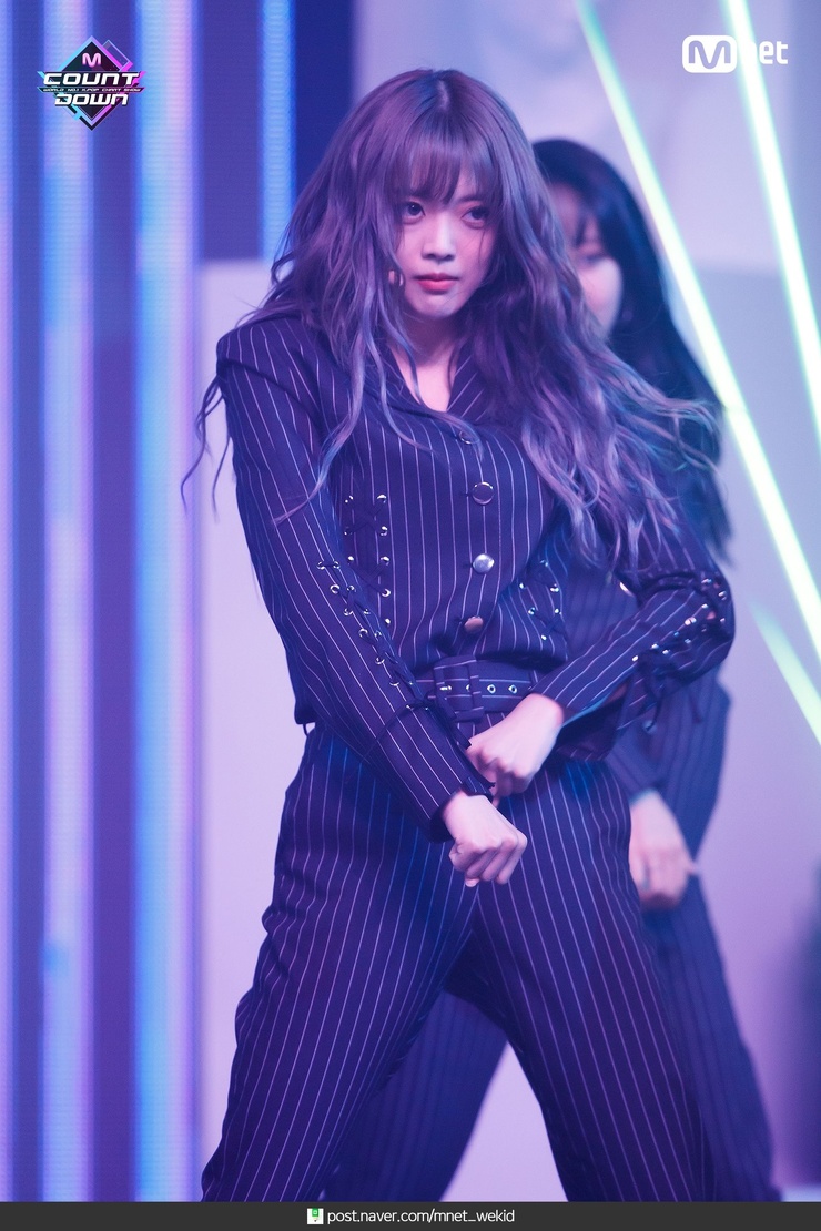 Suyeon (수연)