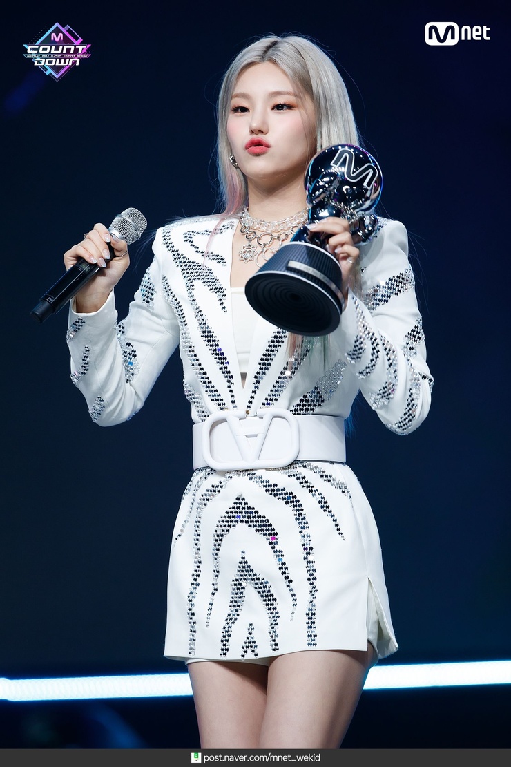 Hwang Yeji