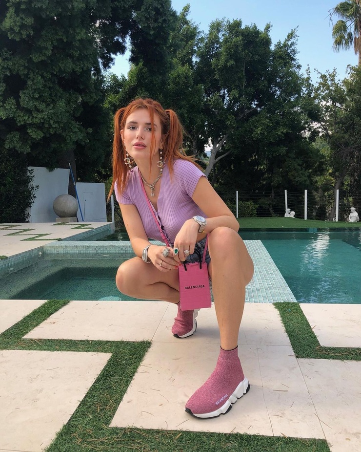 Bella Thorne Bella Thorne