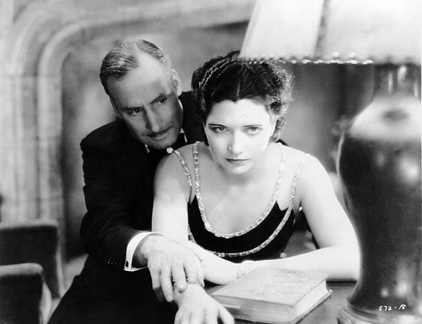 Alan Mowbray, Kay Francis