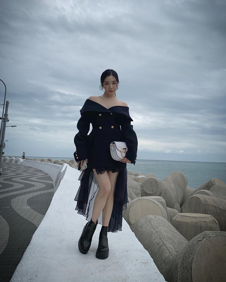 Hwang Mi-Young