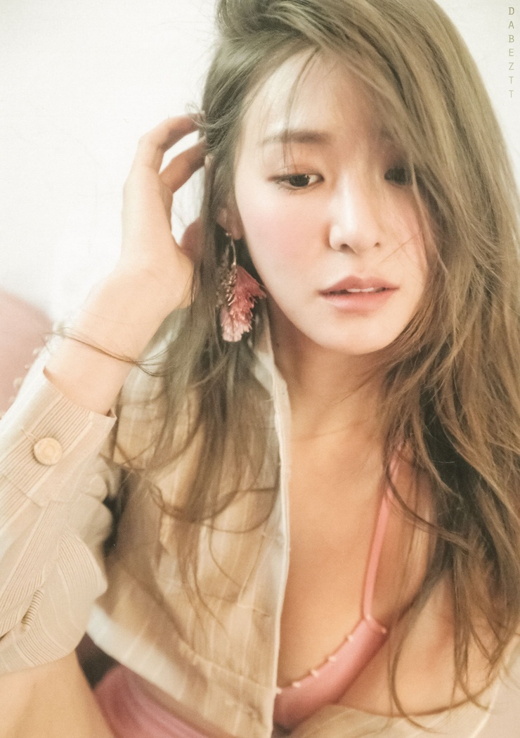 Hwang Mi-Young