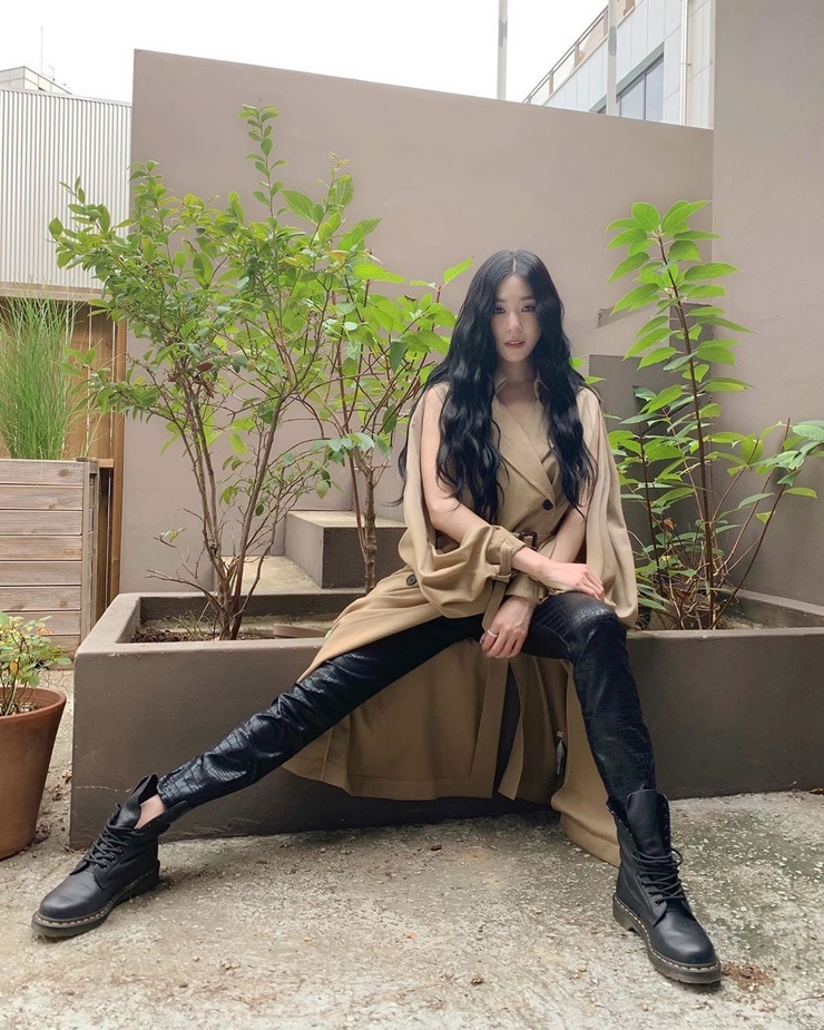 Hwang Mi-Young