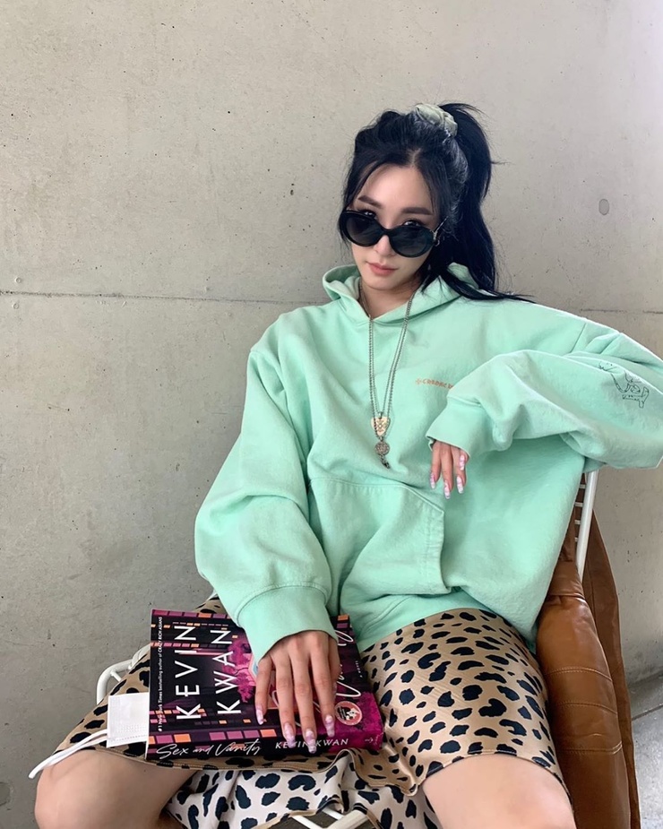 Hwang Mi-Young