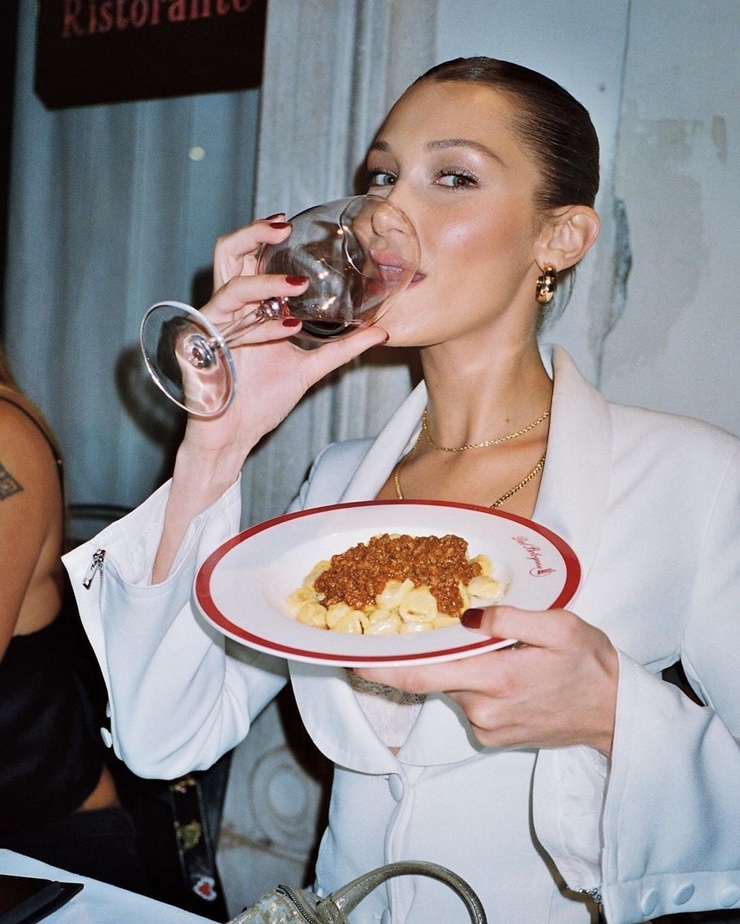 Bella Hadid Bella Hadid