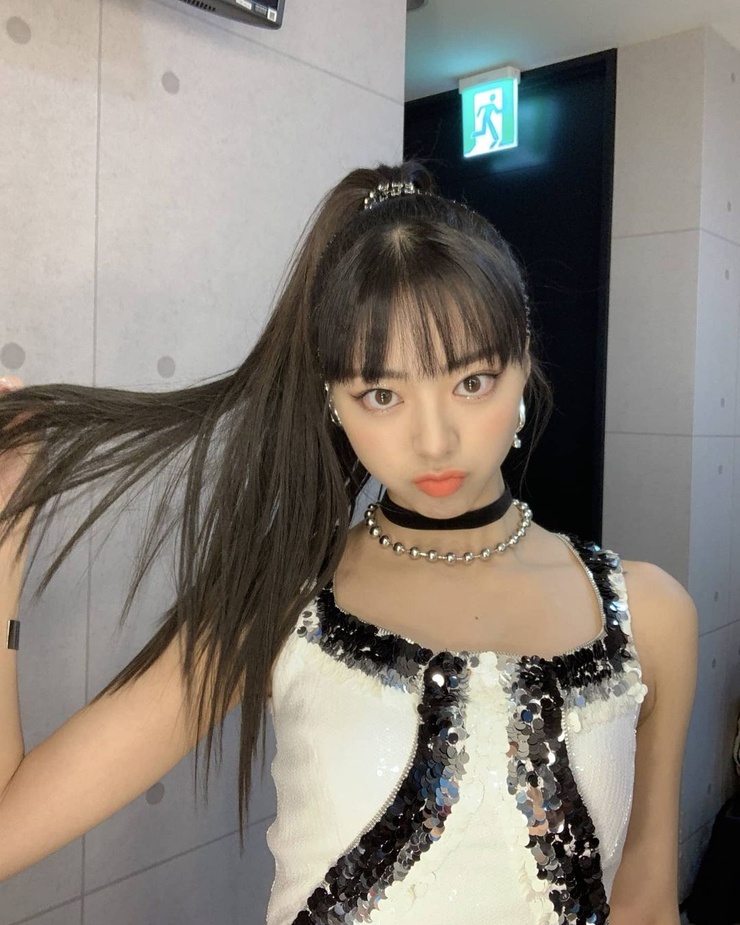 Yuna (ITZY) Yuna (ITZY)