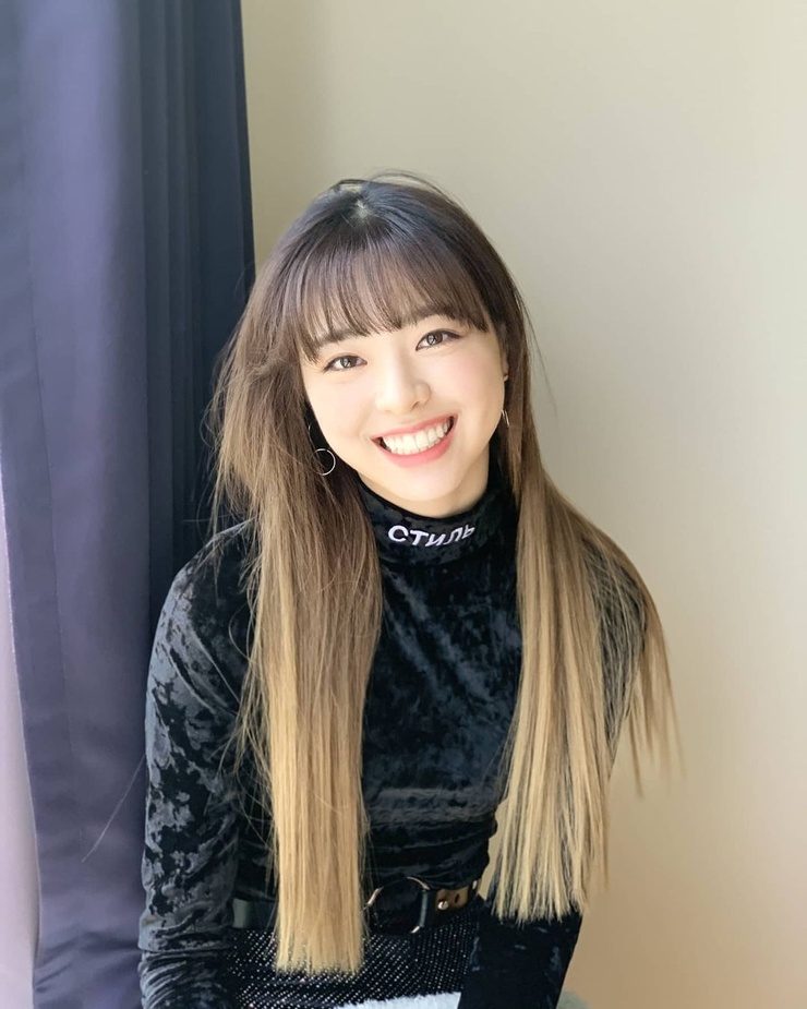 Yuna (ITZY) Yuna (ITZY)