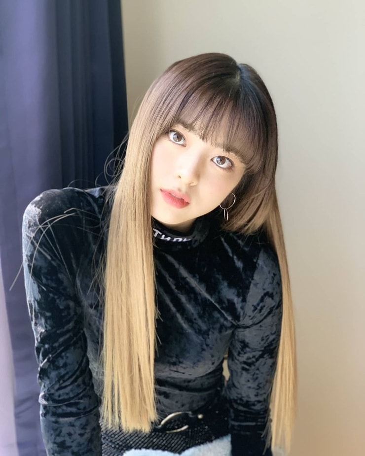 Yuna (ITZY) Yuna (ITZY)