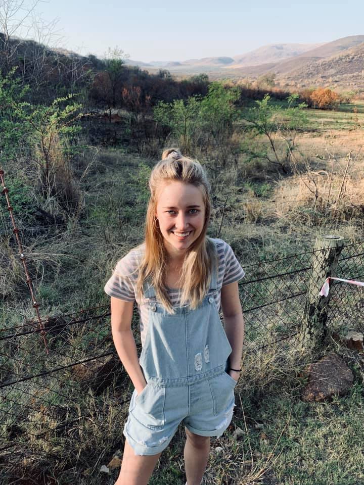 Izel Bezuidenhout Izel Bezuidenhout