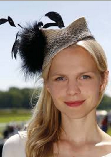 Sinja Dieks Sinja Dieks