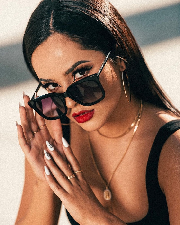 Becky G.