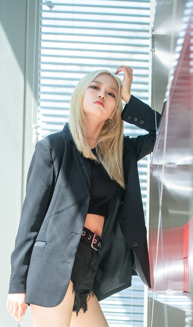 Yee Eun Yee Eun