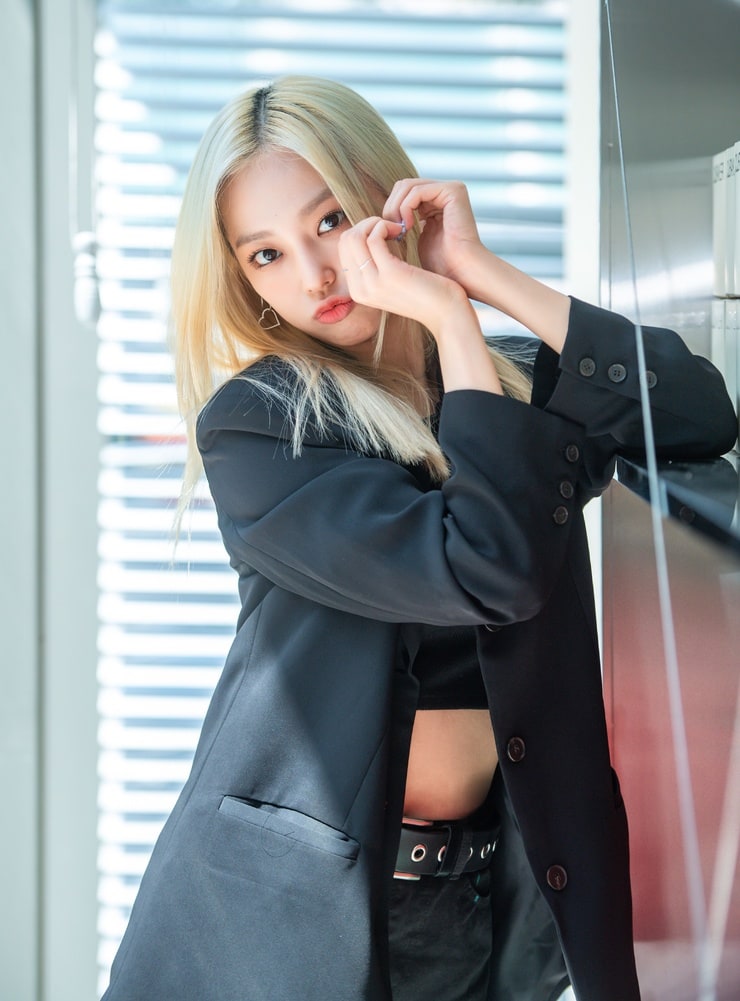 Yee Eun Yee Eun