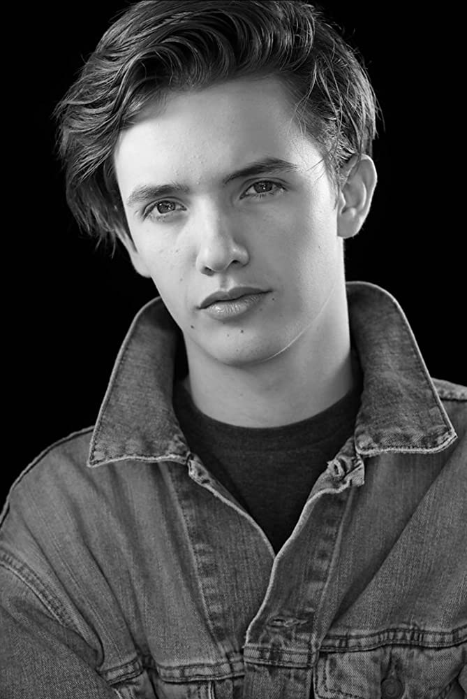 Noah Urrea