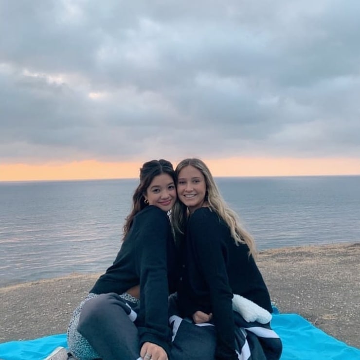 Peyton Elizabeth Lee Peyton Elizabeth Lee