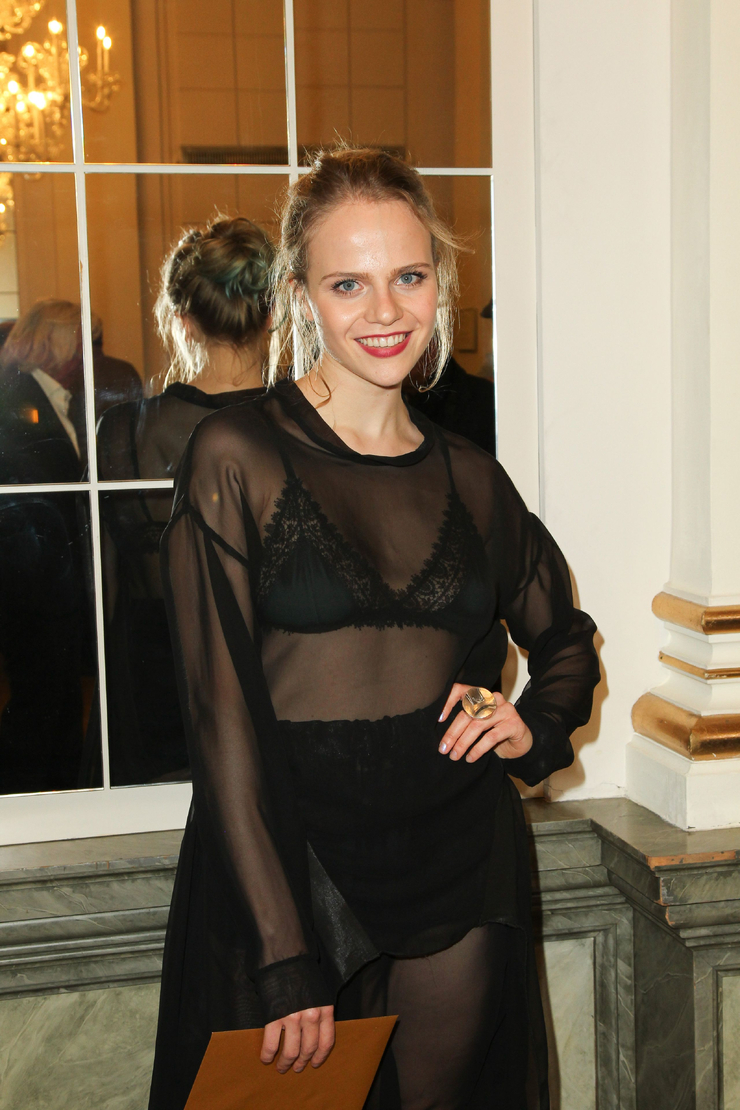 Lili Epply Lili Epply