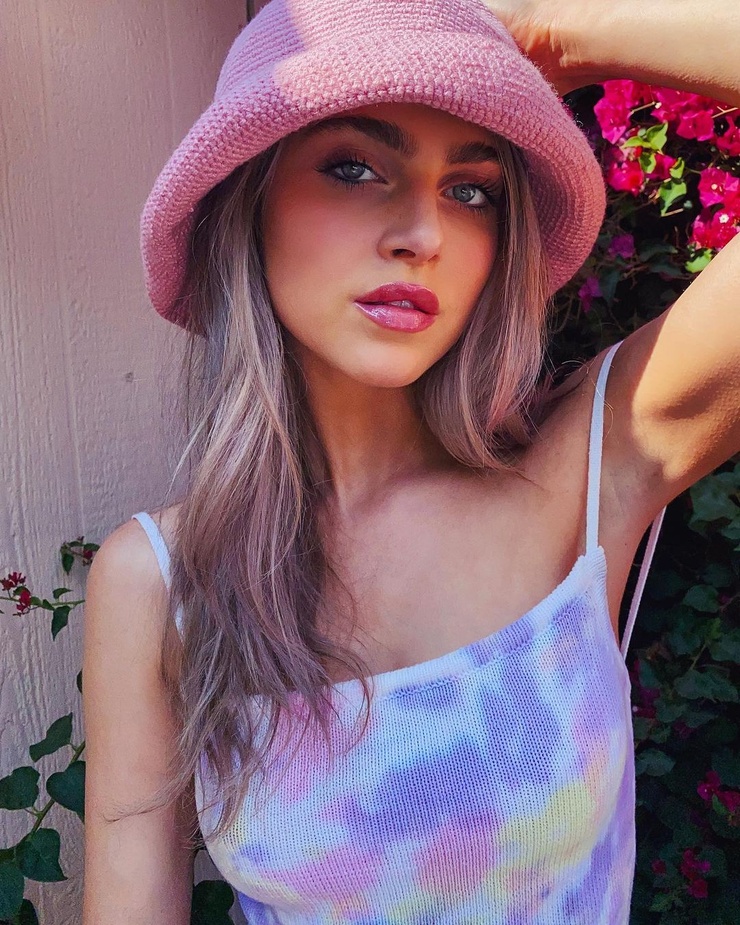 Anne Winters Anne Winters