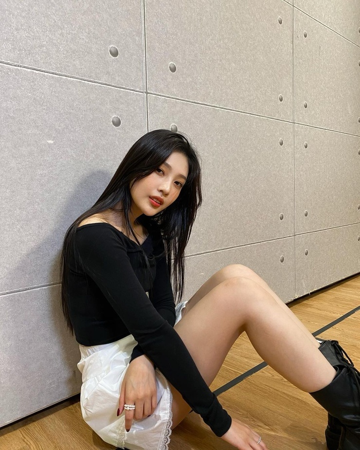 Joy (Park Soo Young)