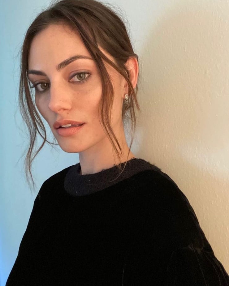 Phoebe Tonkin