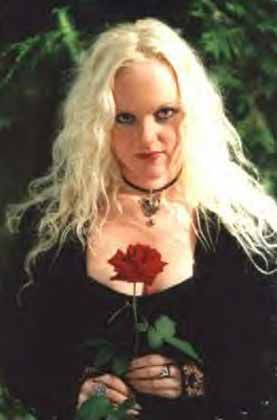 Liv Kristine