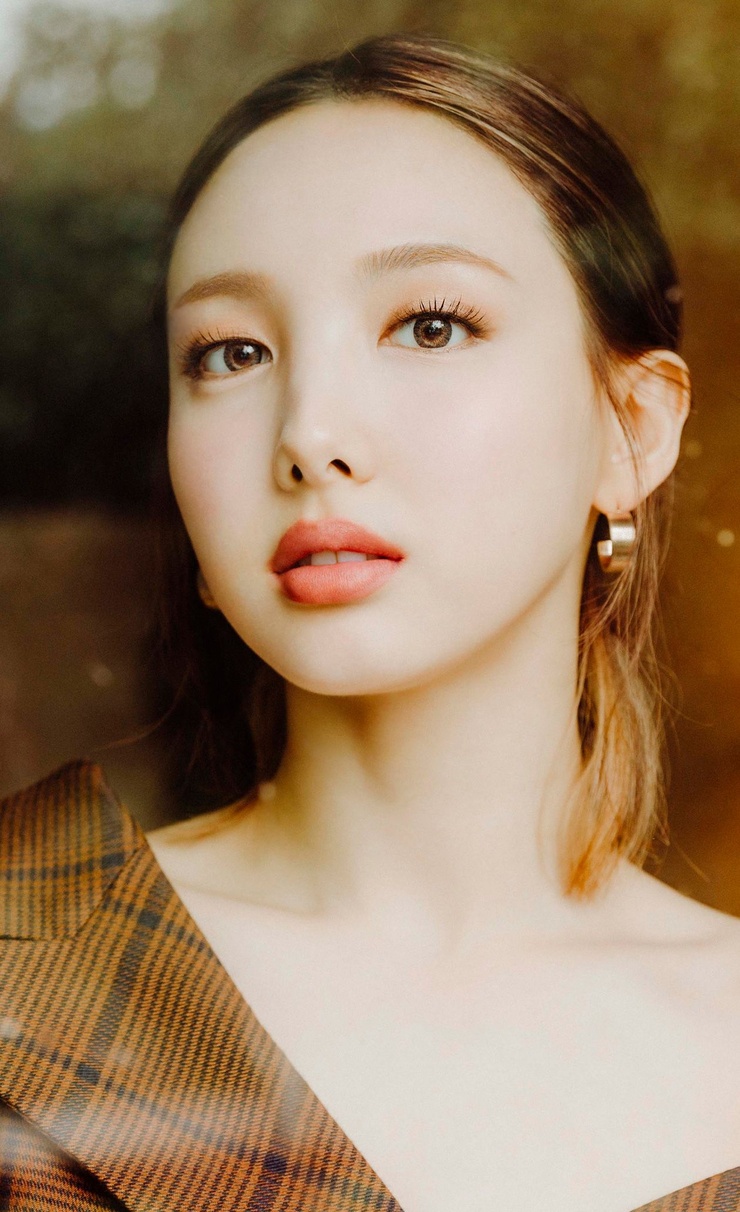 Im Nayeon