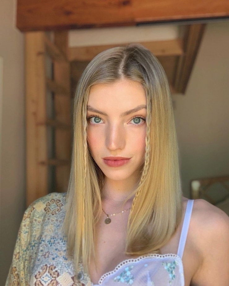 Niamh Adkins Niamh Adkins