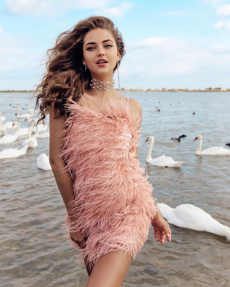 Kristina Krayt Kristina Krayt