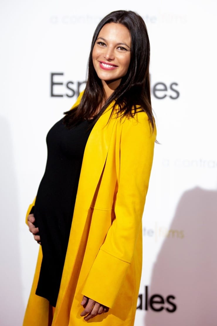 Elisa Mouliaá Elisa Mouliaá