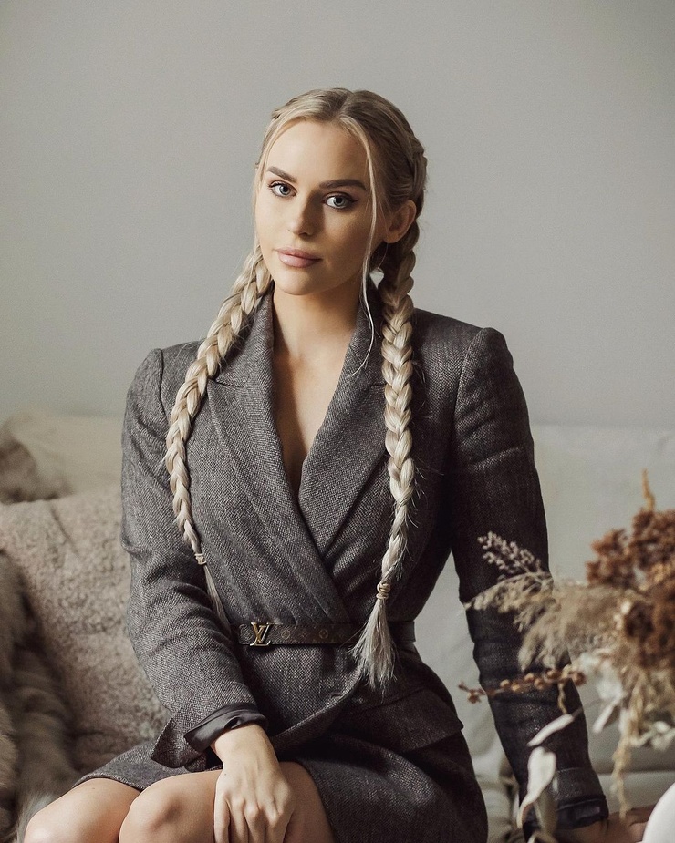 ANNA NYSTRÖM ANNA NYSTRÖM